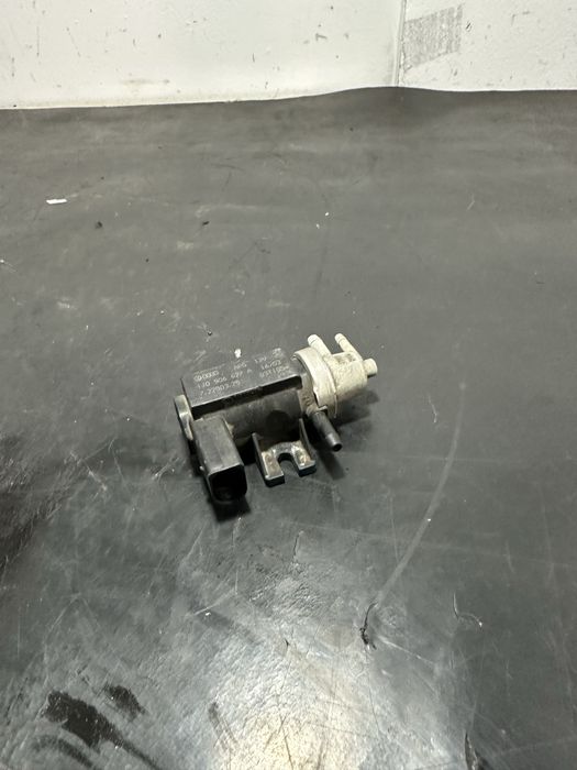 Electrovalva supapa vacuum Volkswagen vw Passat B5.5 Passat B6 1.9 avf