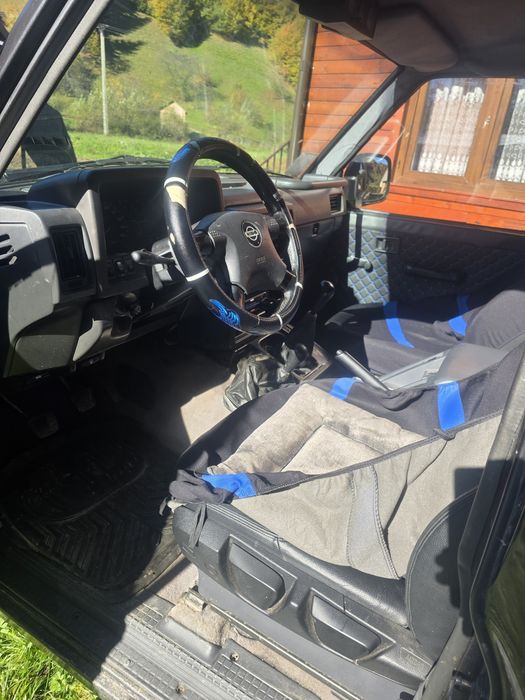 Nissan patrol y60 autoutilitară