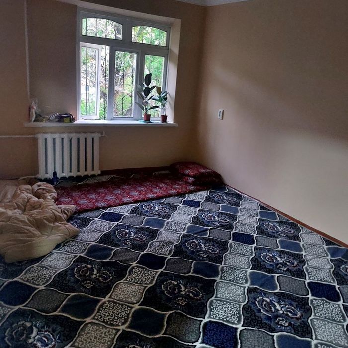 Продаётся квартира 23 квартил

Чиланзар 23 квартал 
Ориентир:  Дилором