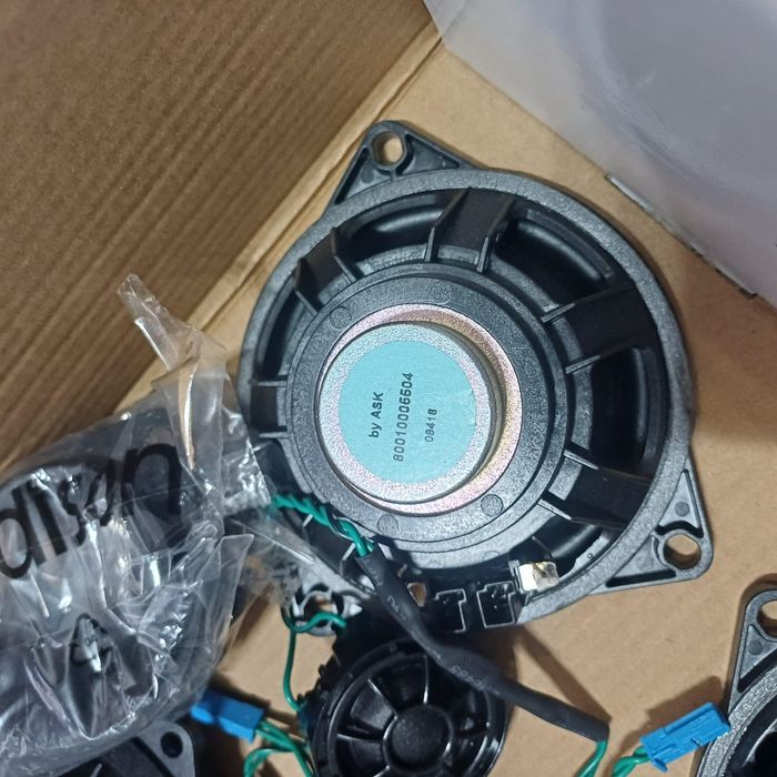 Subwoofer pentru masina