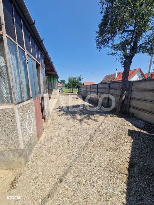 Casa de vanzare 3 camere 90 mpu teren liber 1192 mp in Comuna Mandra