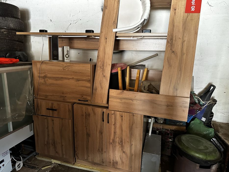 Тумбочки, тумбы, мебель