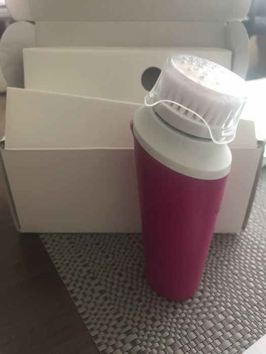 Perie mini faciala philips