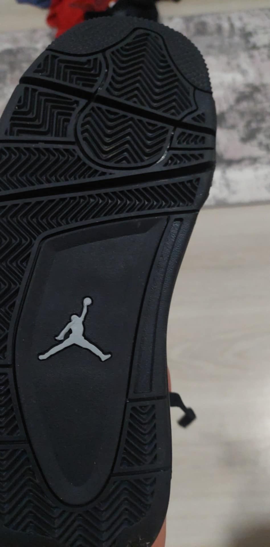 Jordan 4 Retro Black Cat 2020