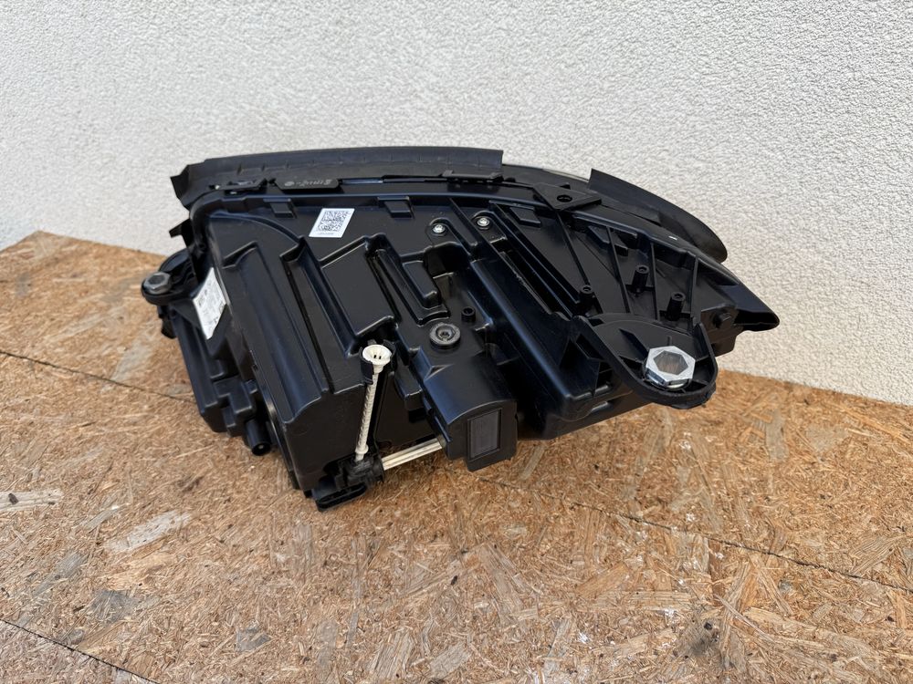 Far dreapta Mercedes E Class W213 High LED Performance Original Europa