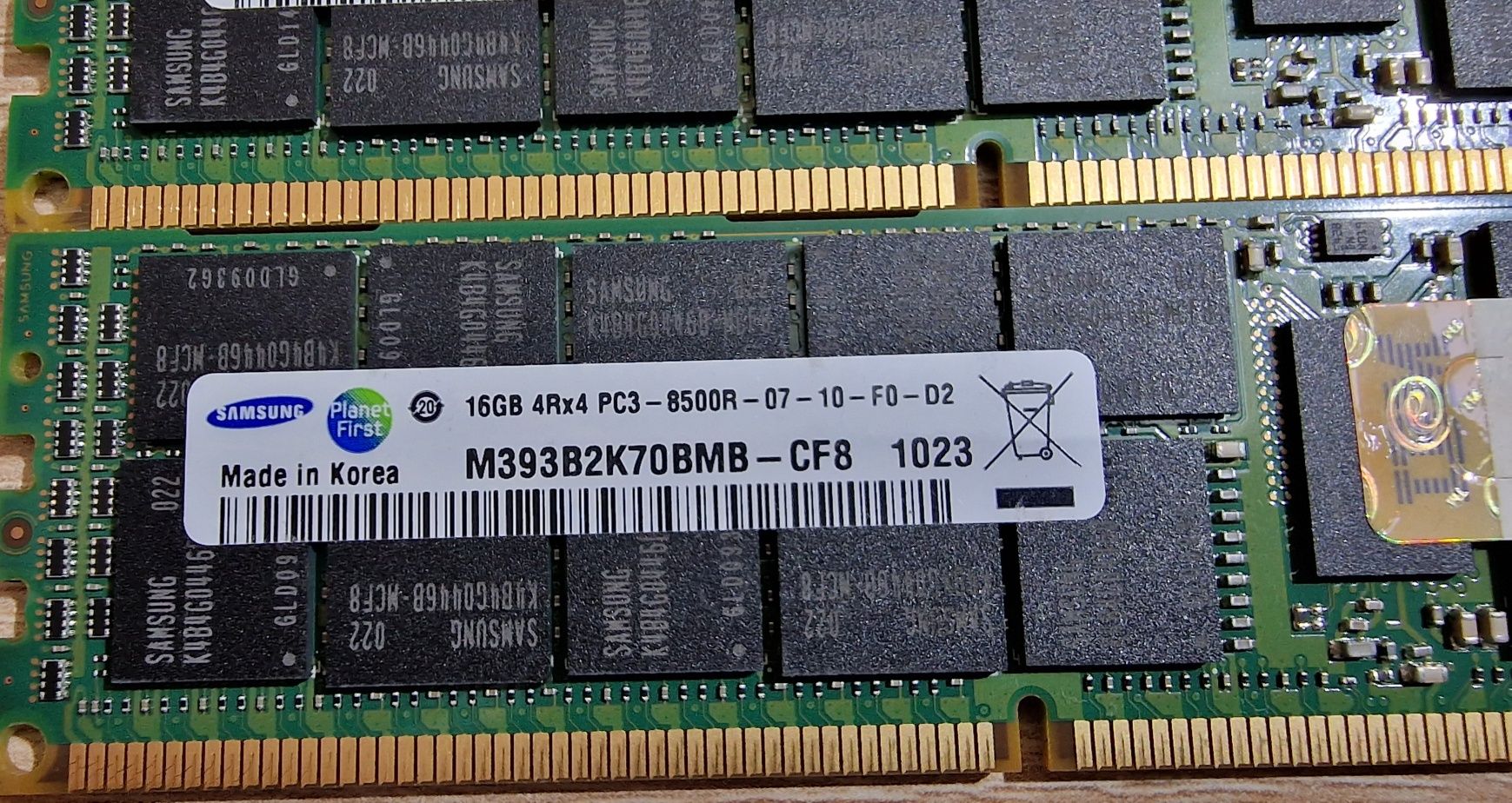 SAMSUNG RAM 64 GB DDR3 ECC - 4x16GB 4RX4 PC3 - 8500R