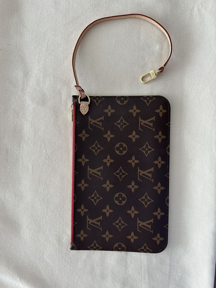 Louis Vuitton Neverfull medium