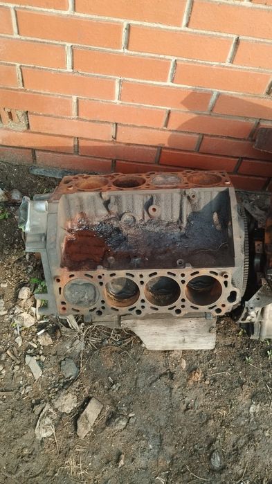 Продам двигатель на Лексус 4,7