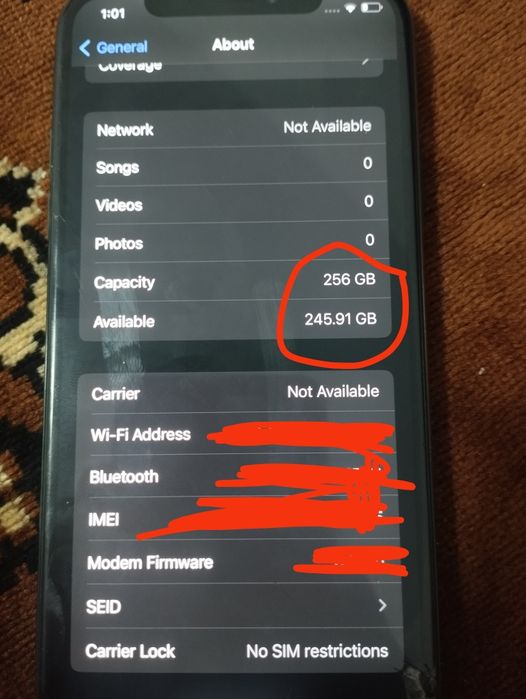 Vând iPhone x nu are iCloud