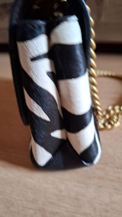 Страхотна дамска чанта