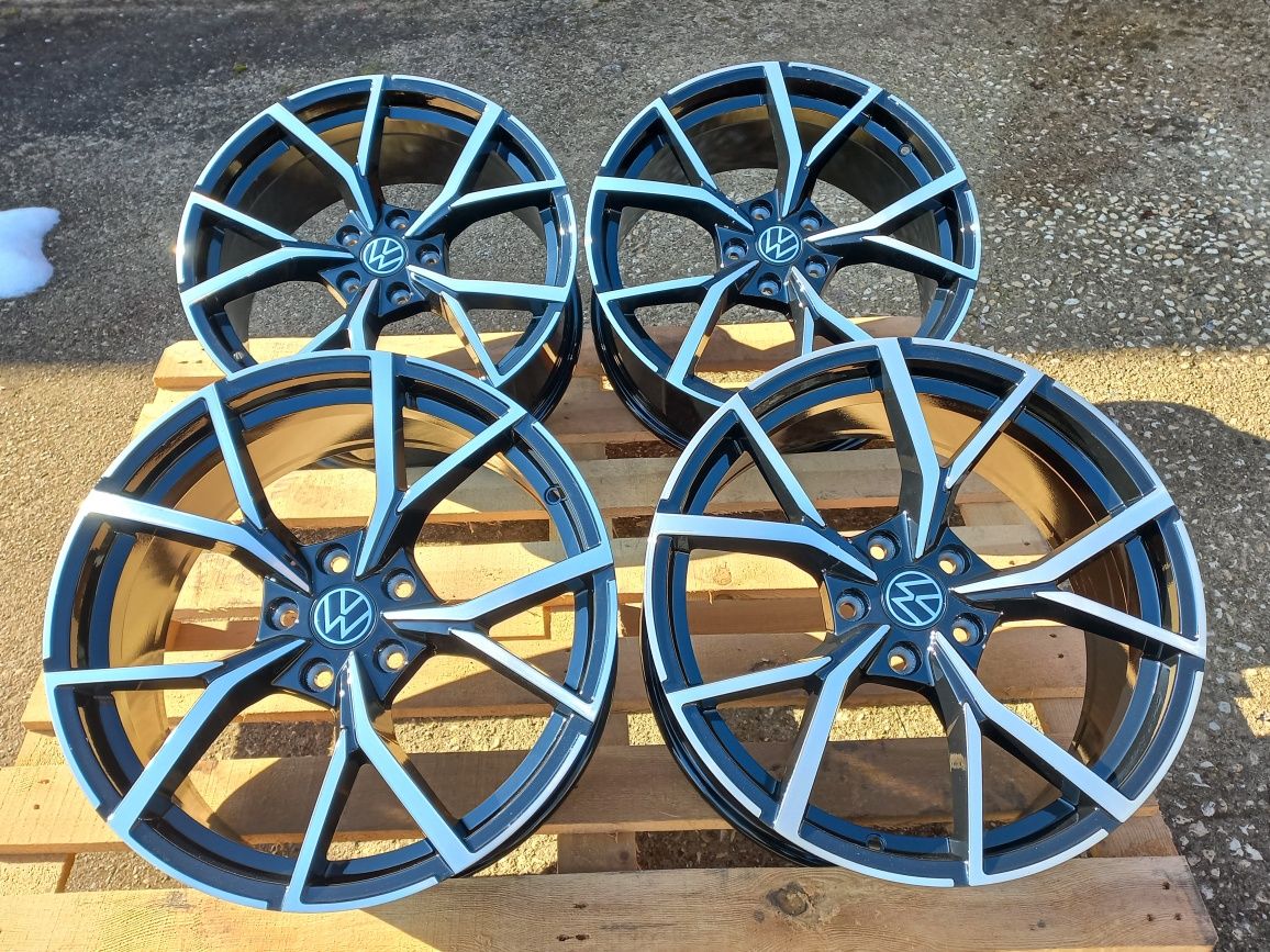 17.Vw Golf Gti R Passat Jetta 7.5j et40 Estroil Black Polis Чисто Нови