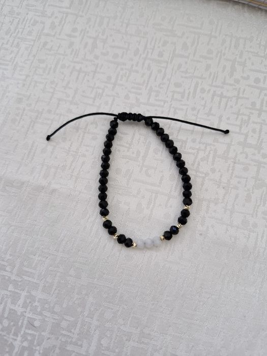 Ce bijuterie alegi sa porti sau sa oferi azi ?