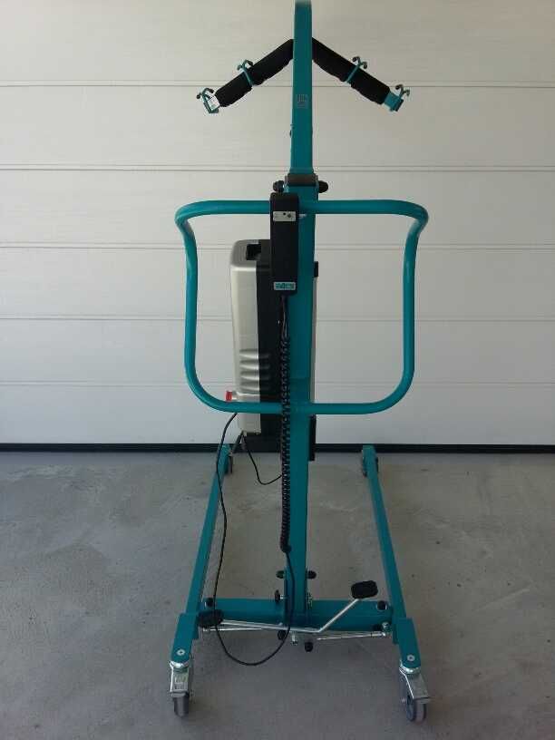 Macara ridicare invalizi cu chinga  – 150 kg – AKS Foldy (folosit)