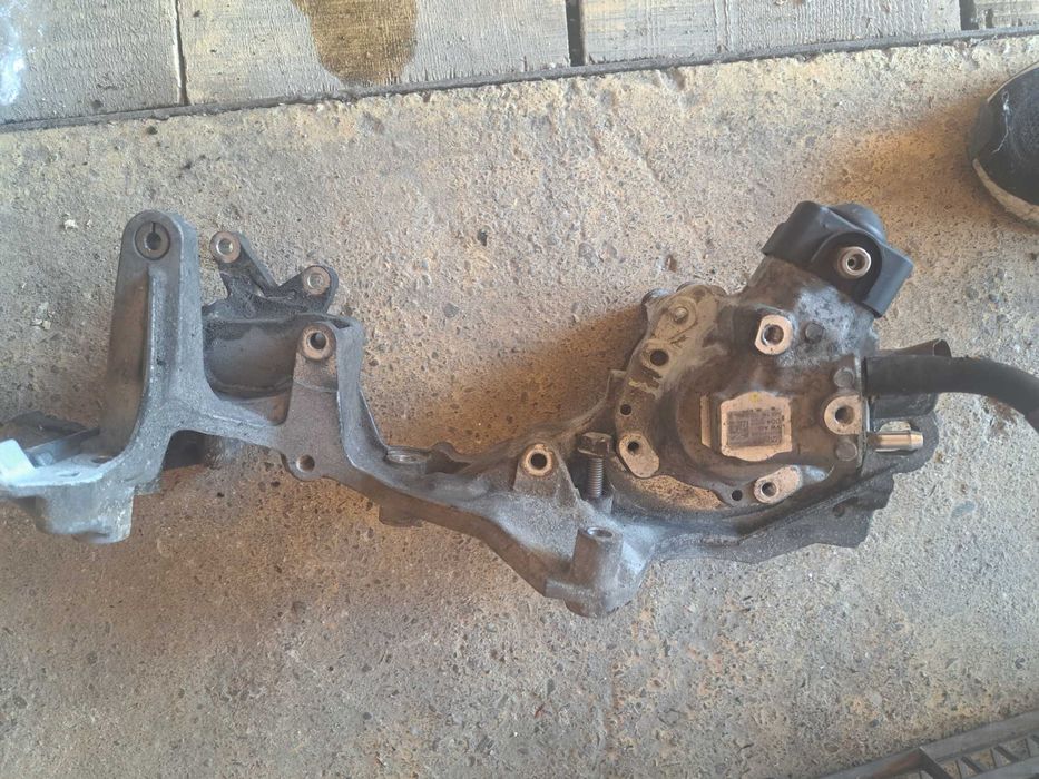 Pompa injectie inalta presiune - VW Transporter T6 2.0 TDI (2015-2022)