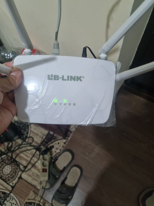 Wifi sotiladi garantiya ishlab turibdi nokis