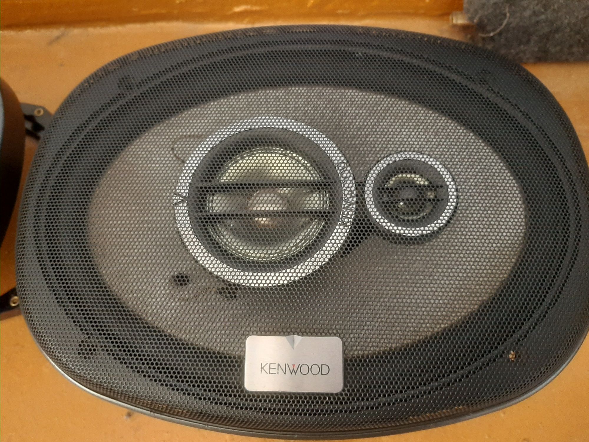 Kenwood 718 indenezia