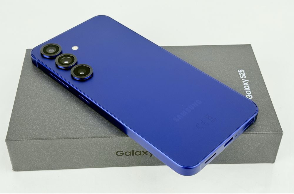 НОВ! Samsung Galaxy S25 5G 512GB 12RAM Navy 2г. Гаранция!