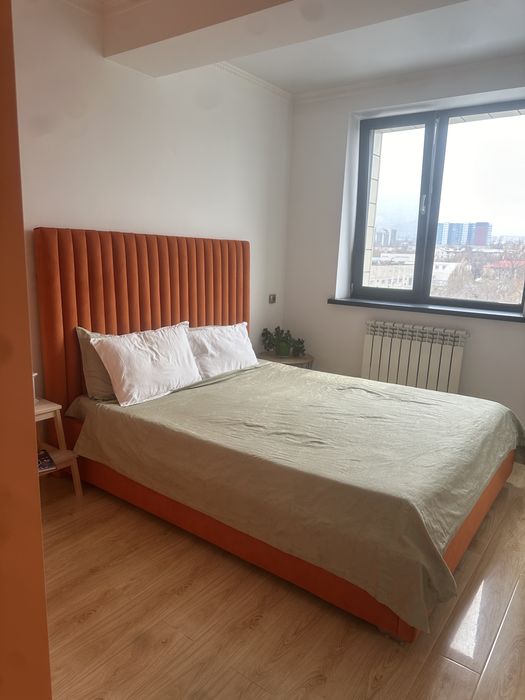 Продам кровать 160см