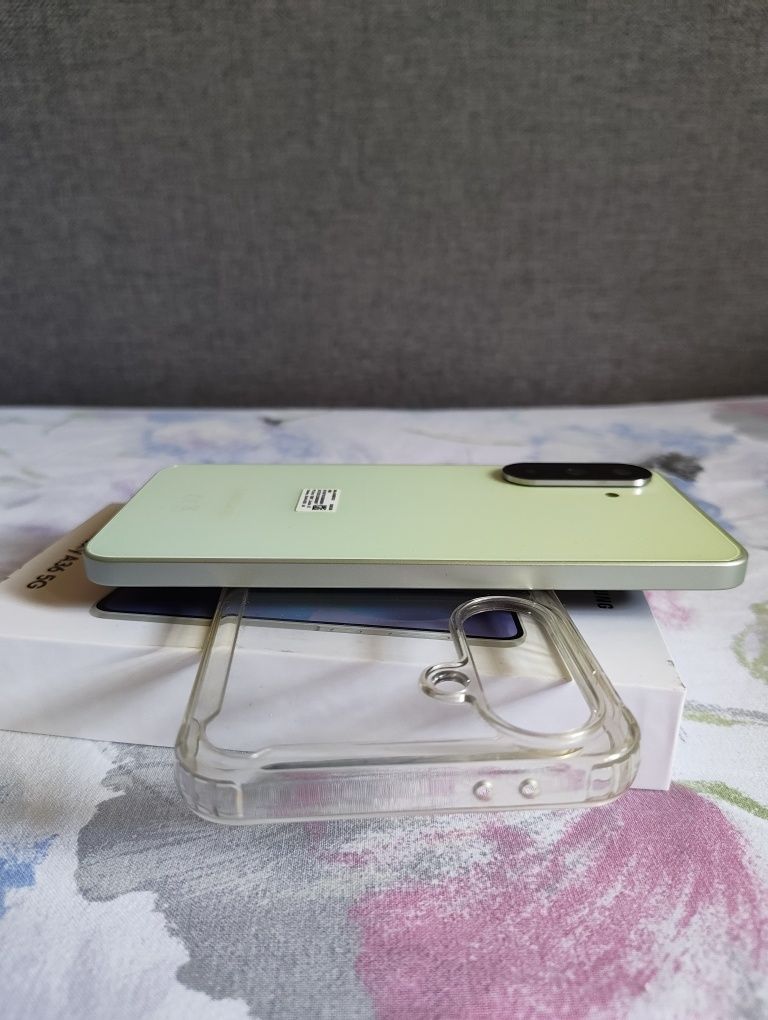 Vând /Schimb Samsung Galaxy A36 256 GB/8 GB RAM , Garanție 2027 eMag