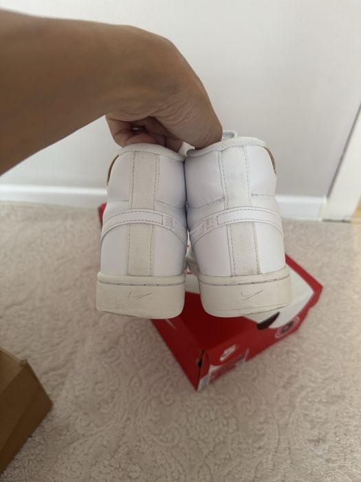 Високи кецове Nike естествена кожа