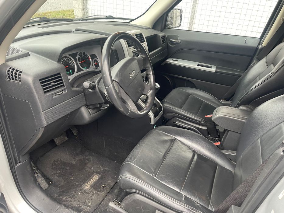 Продавам Jeep patriot от Швейцария