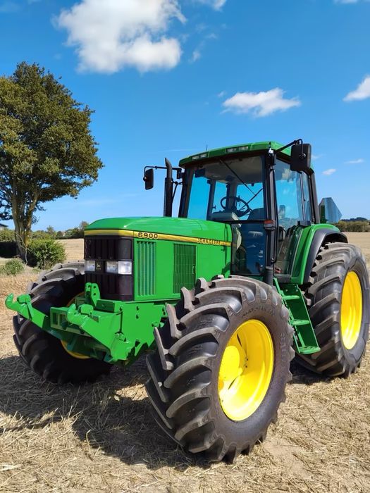 Tractor John deere 6900