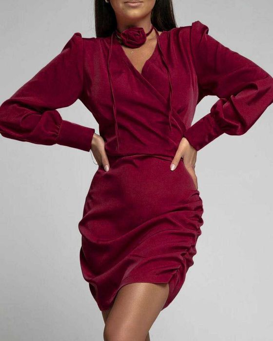 Дамска Рокля В Бежов Цвят