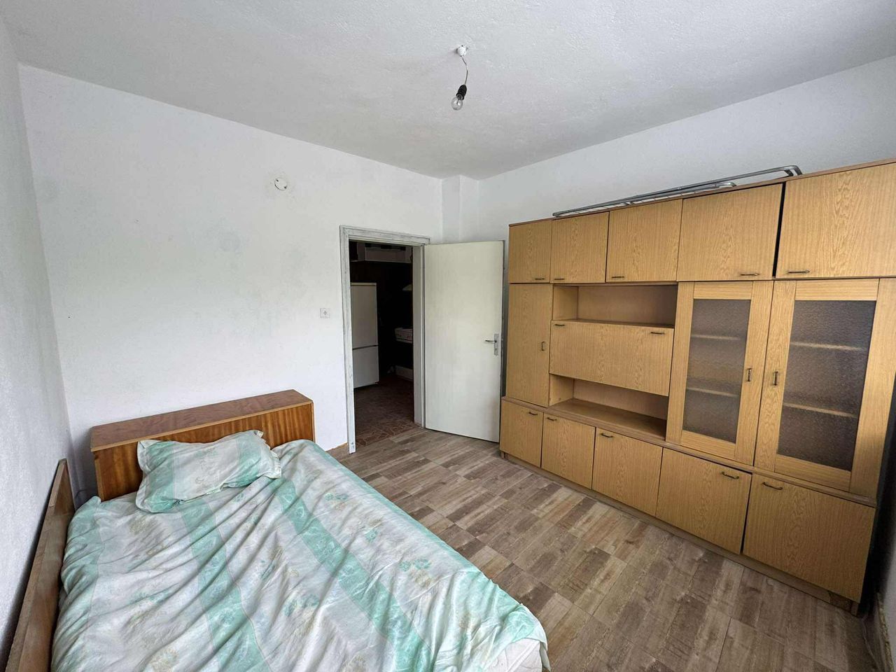 Дава се под наем Етаж от къща в София, Подуяне - 70 кв.м за 300 € - Снимка #2