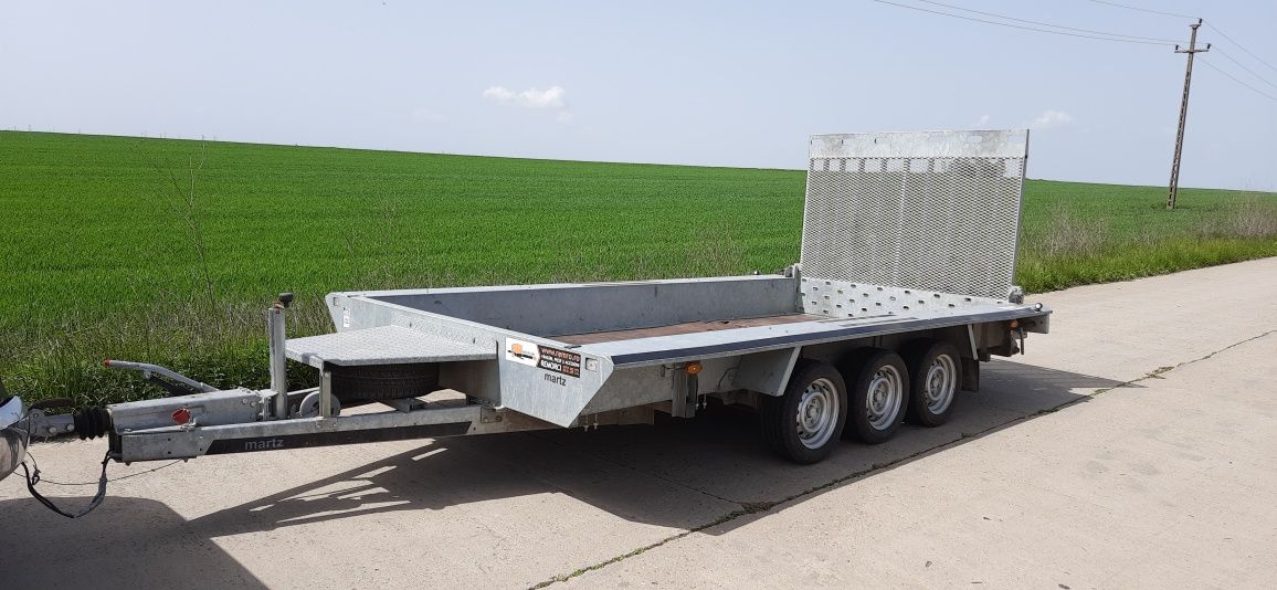 Vând remorcă transport utilaje mini 3.5t cu 3 axe