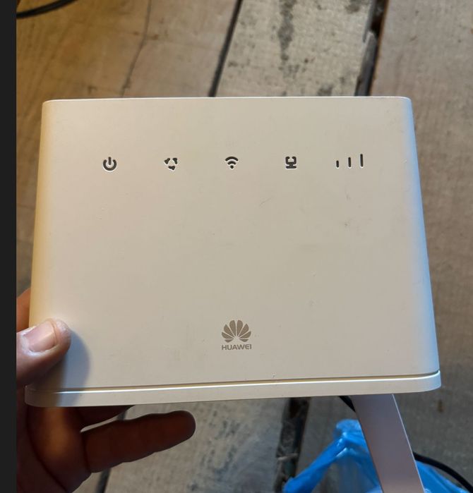 Modem SIM 4G router wireless Huawei B311 Liber retea Orange Digi Vdf