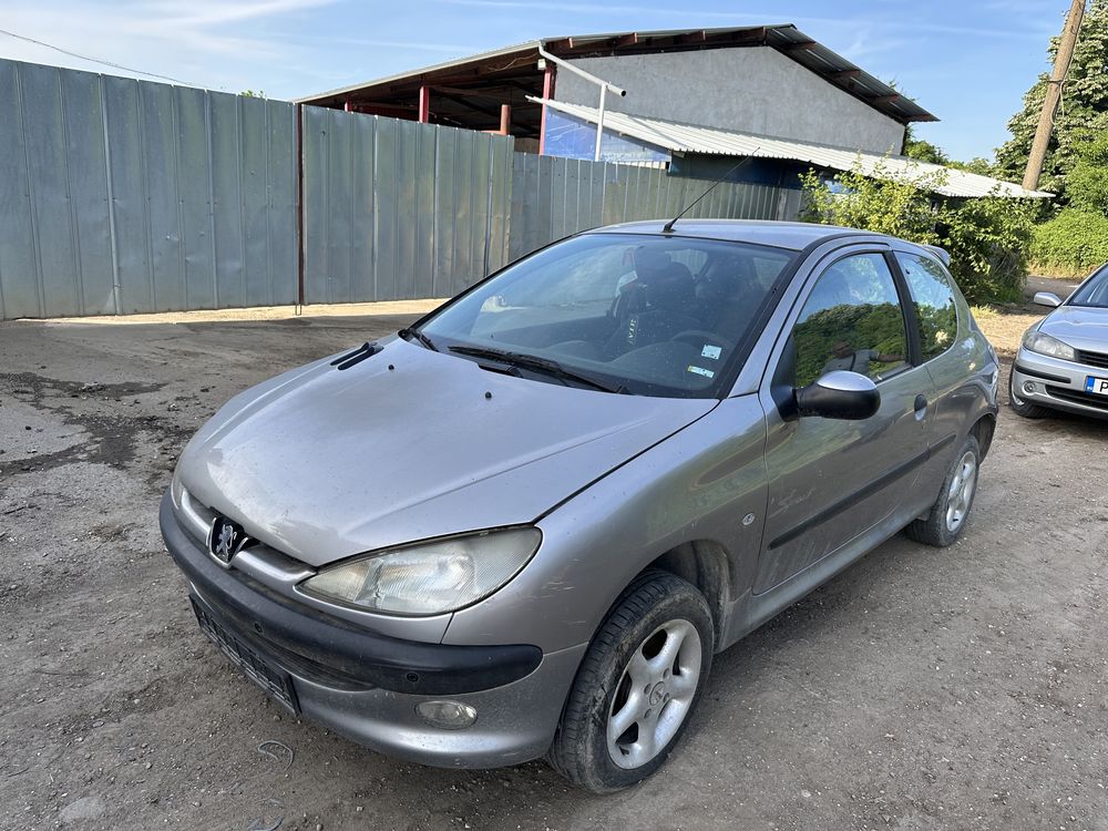 Peugeot 206 / Пежо 206 1.4i на части