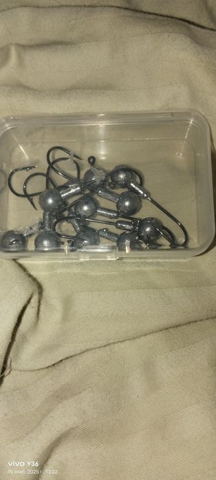 Крючки с грузом на 5 грам