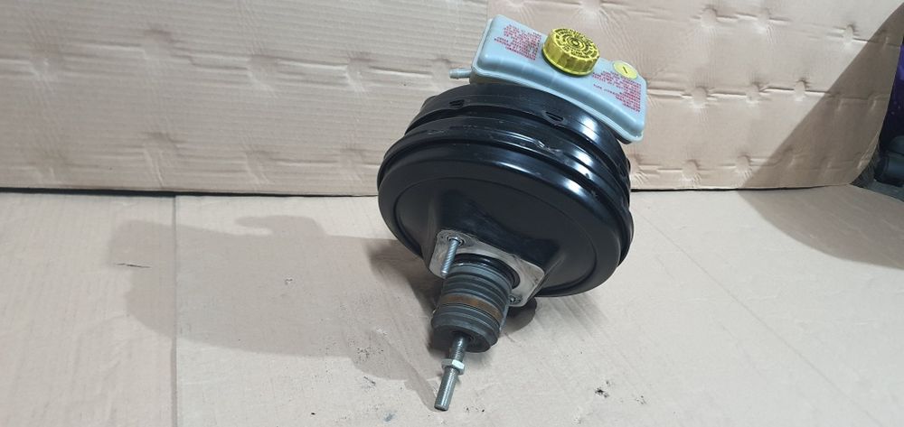 Tulumba frana cu pompa frana audi a6 c6 4F0 612 105 N