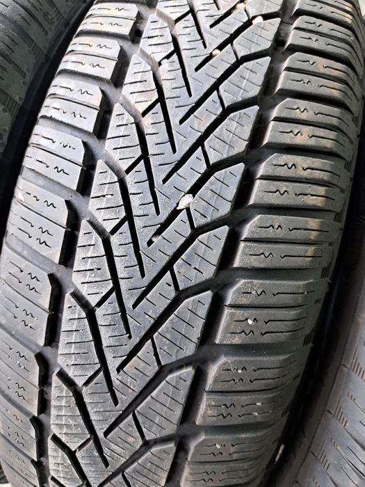 4 anvelope iarnă 185 65 r15 Semperit
