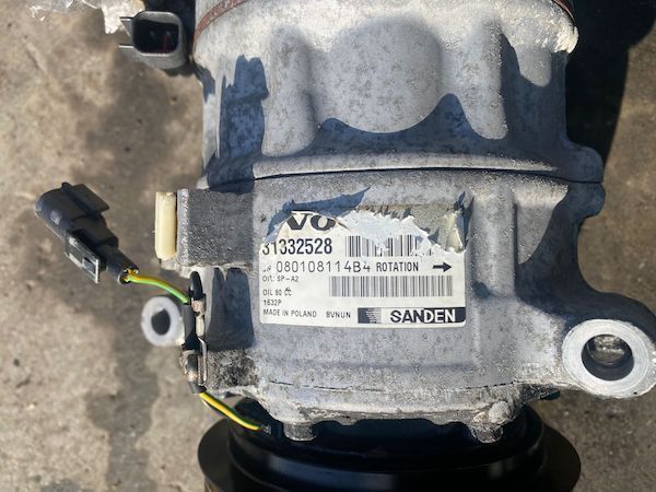 Compresor de clima Volvo V60 XC60 S60 2015-2017 31332528 36011277
