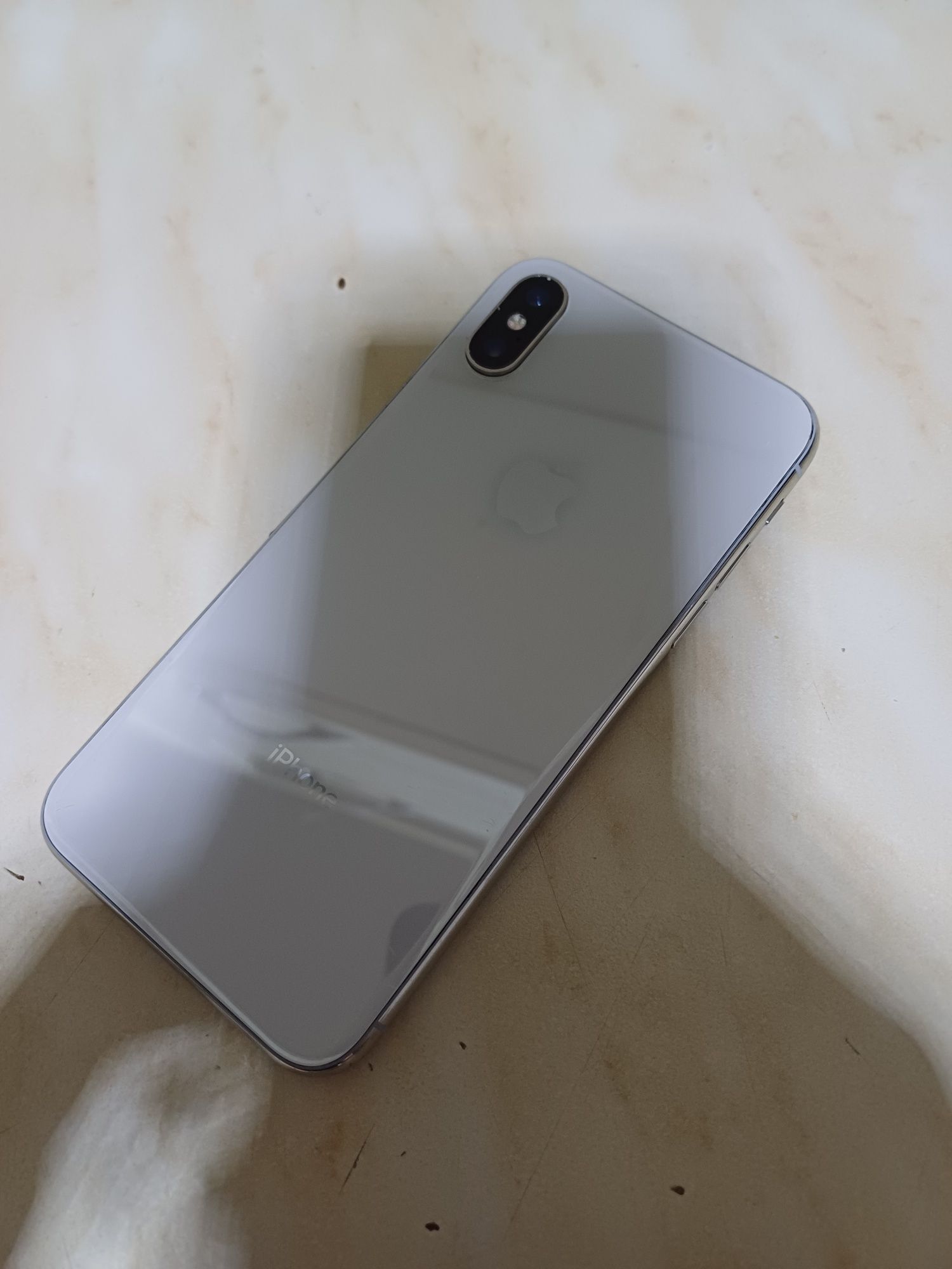 Iphone X 256 gb.