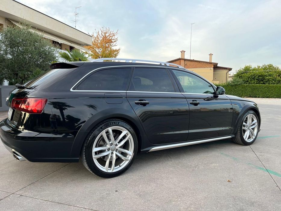 Audi A6  Allroad