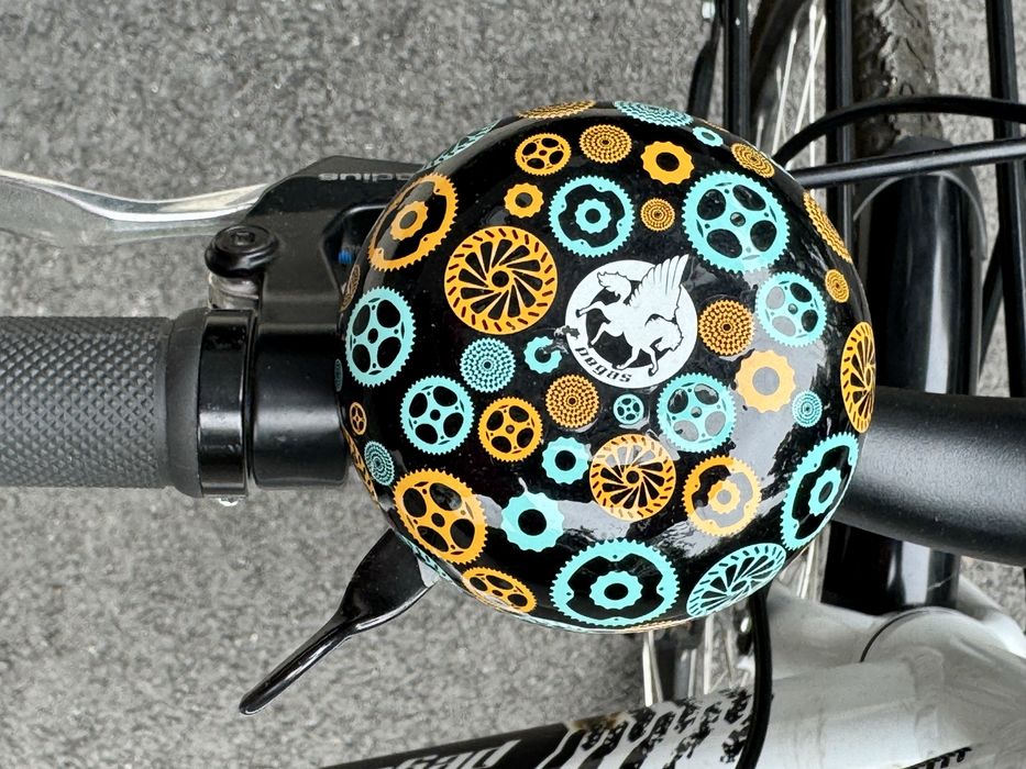Bicicleta Pegas Hoinar 1 / 8s 28" cu dublu portbagaj.