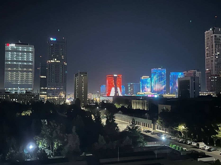 СРОЧНО!!! Продается Дружба Народов 2/8/9 Балкон 1×7 Ор: Нархоз универс