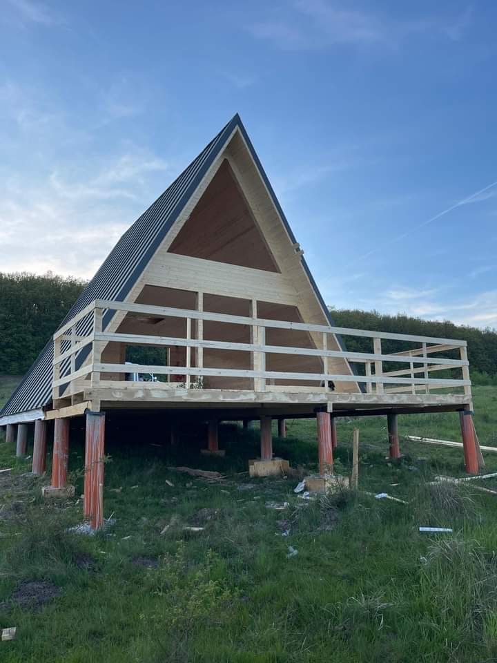 Cabane de vanzare din lemn