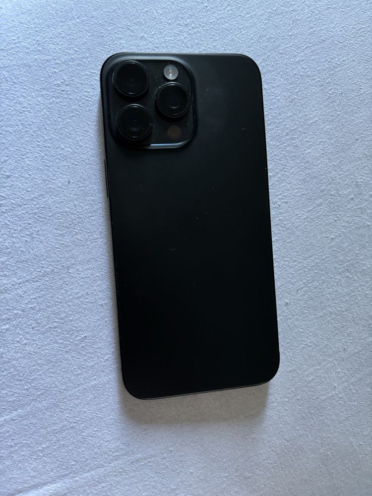 Iphone 15 pro max 256gb 87%