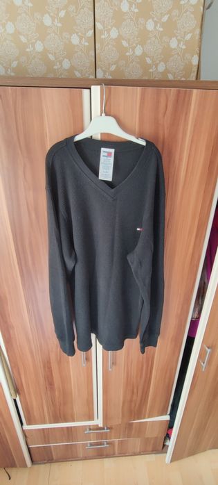 Cămăși , pantaloni și maletă la pachet(Tommy, esprit, jack&Jones)