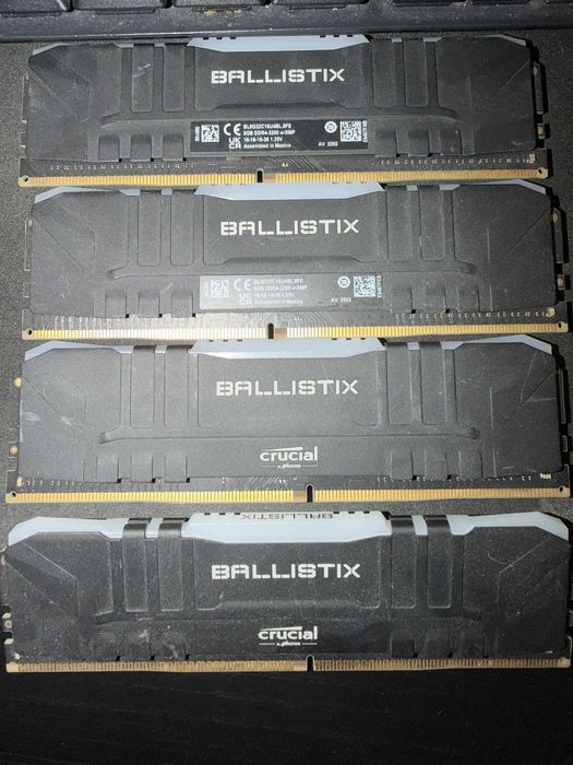 RAM Crucial Ballistix (4x8GB) DDR4 RAM памет:  DDR4-3200, CL16