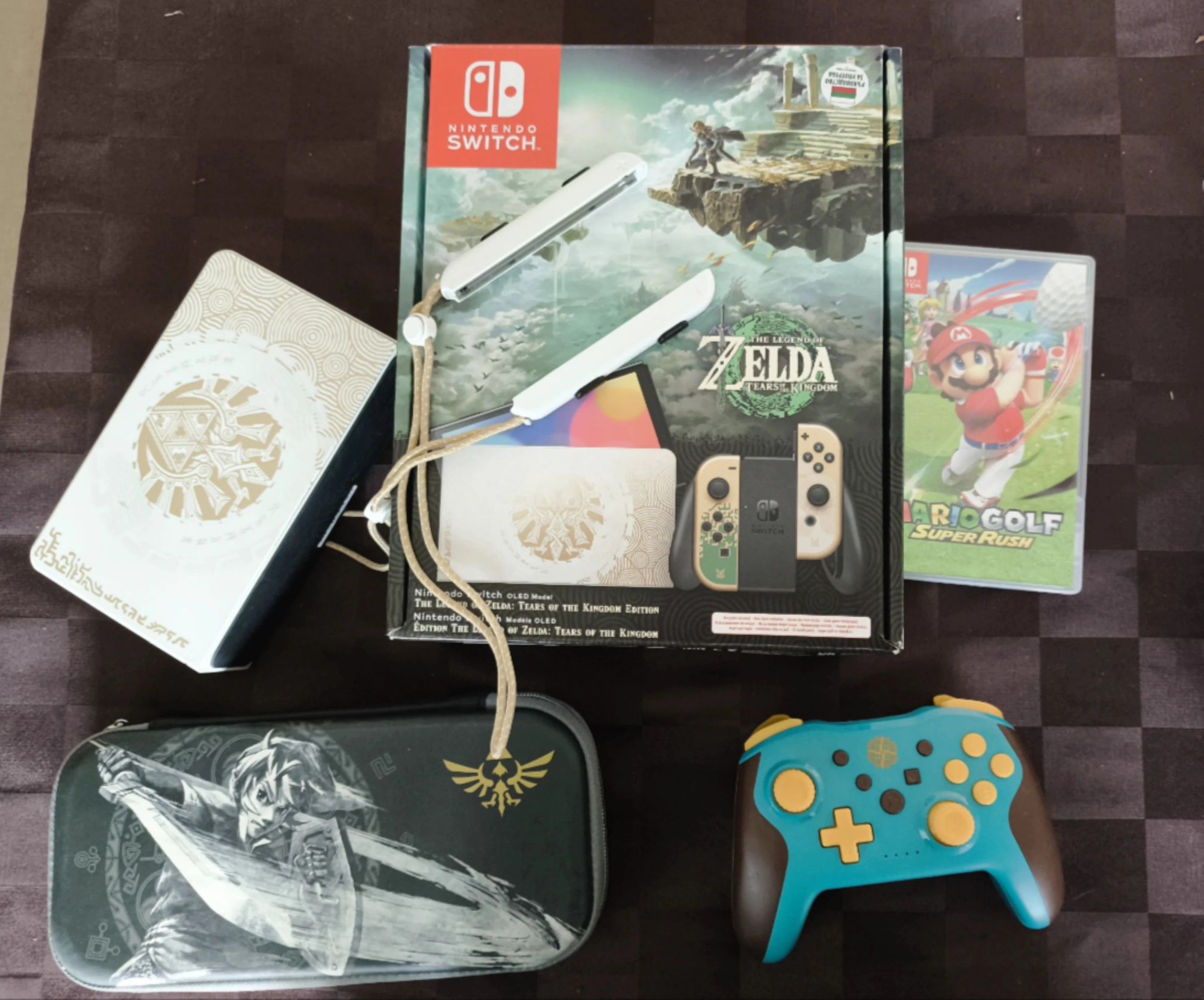 Nintendo Switch OLED Zelda Tears of the Kingdom Edition