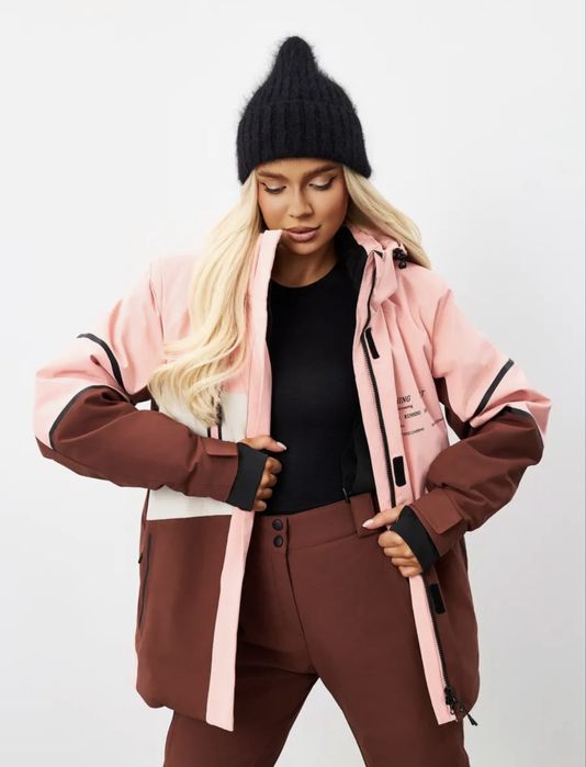 Горнолыжный женский костюм Новый