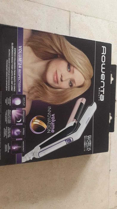 Rowenta- Aparat de stilizat pentru volum