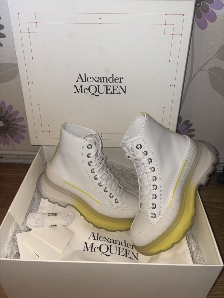 Кецове Alexander Mcqueen