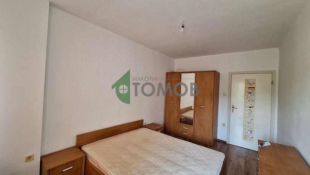 Двустаен апартамент под наем в кв. Три Чучура