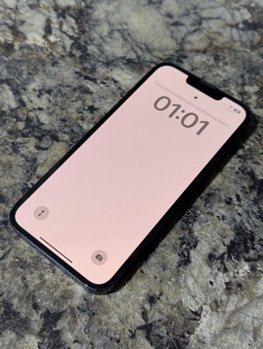 Продам Айфон 13 128гб