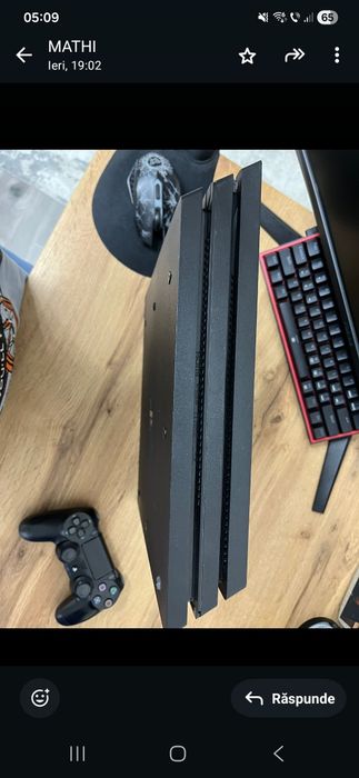 Ps 4 Pro + 2 cotrolăre, cablurile aferente + jocuri.ri